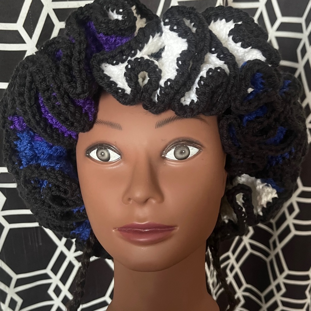 Crochet Ruffle Hat (purple,blue,& White)
